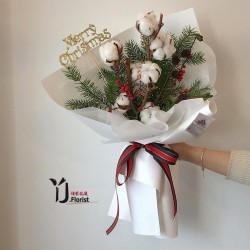 Fresh White Christmas Bouquet ( Pre-Order)
